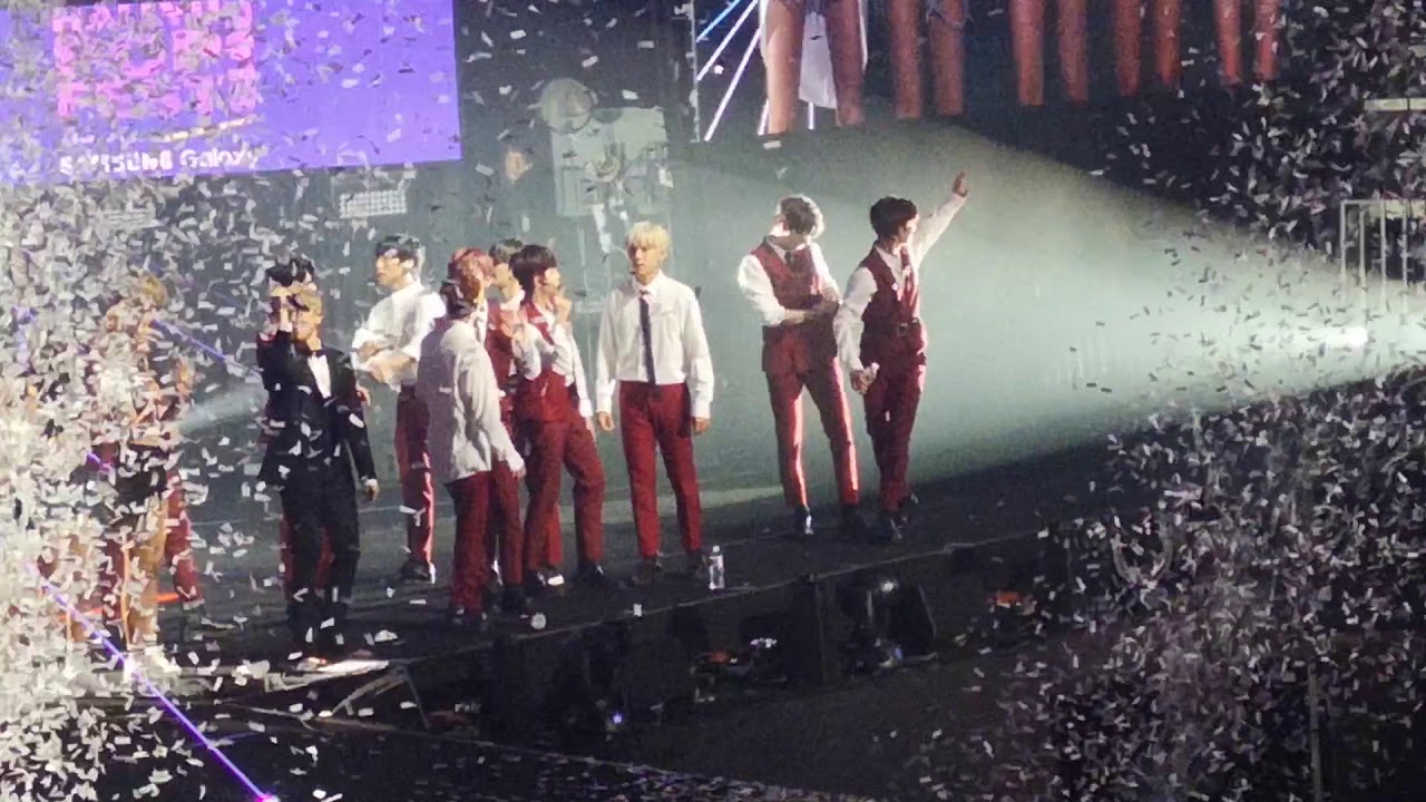 180908 Ending Greeting 마지막 인사 - 워너원 Wanna One Hallyu Pop Fest Singapore