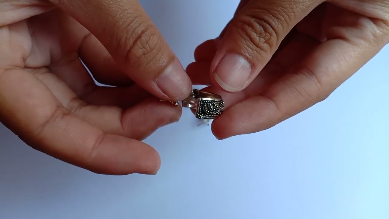 Sterling Silver, Bali Style, Jawan, Hoop Earrings SE 470