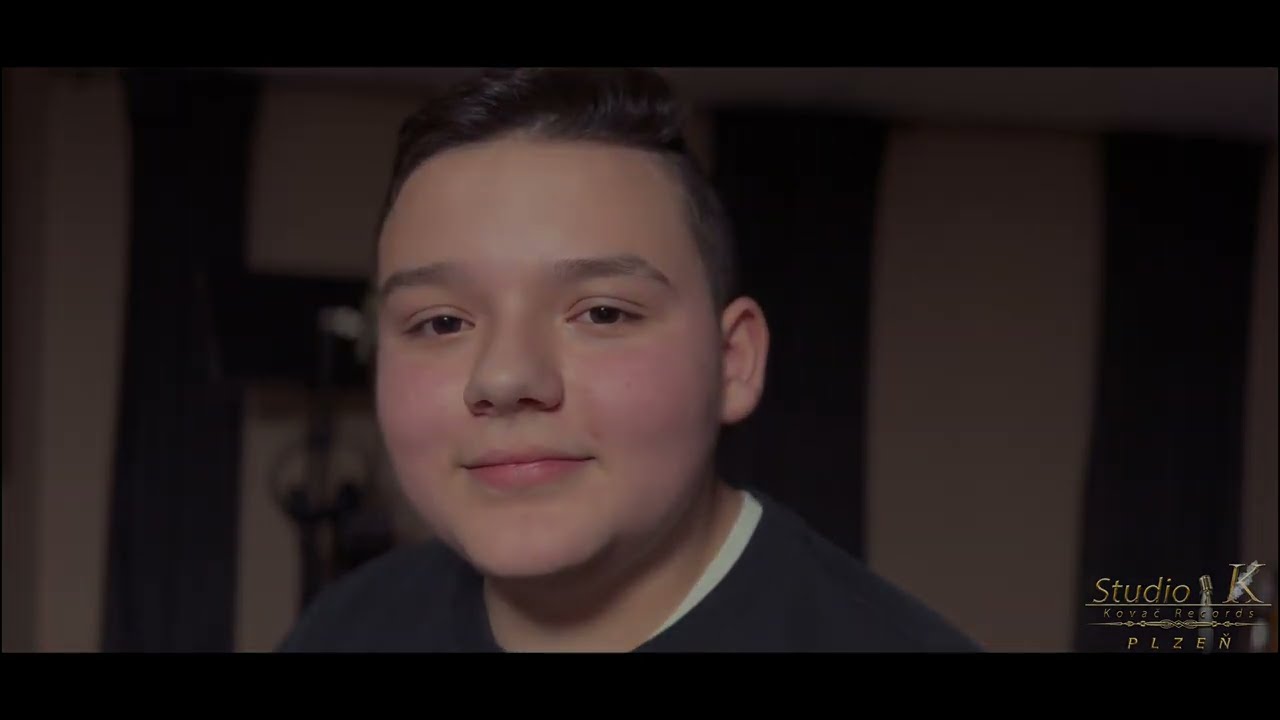 Adam Hlůžek - sas jekh dzives (official video) cover Khamoro