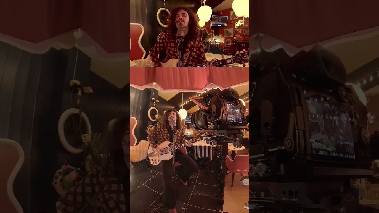 Kokomo - The Show Must Go on