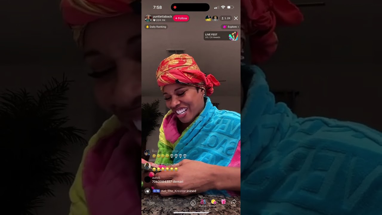 Tia Kemp does PRANK CALLS 😭 *FUNNY*