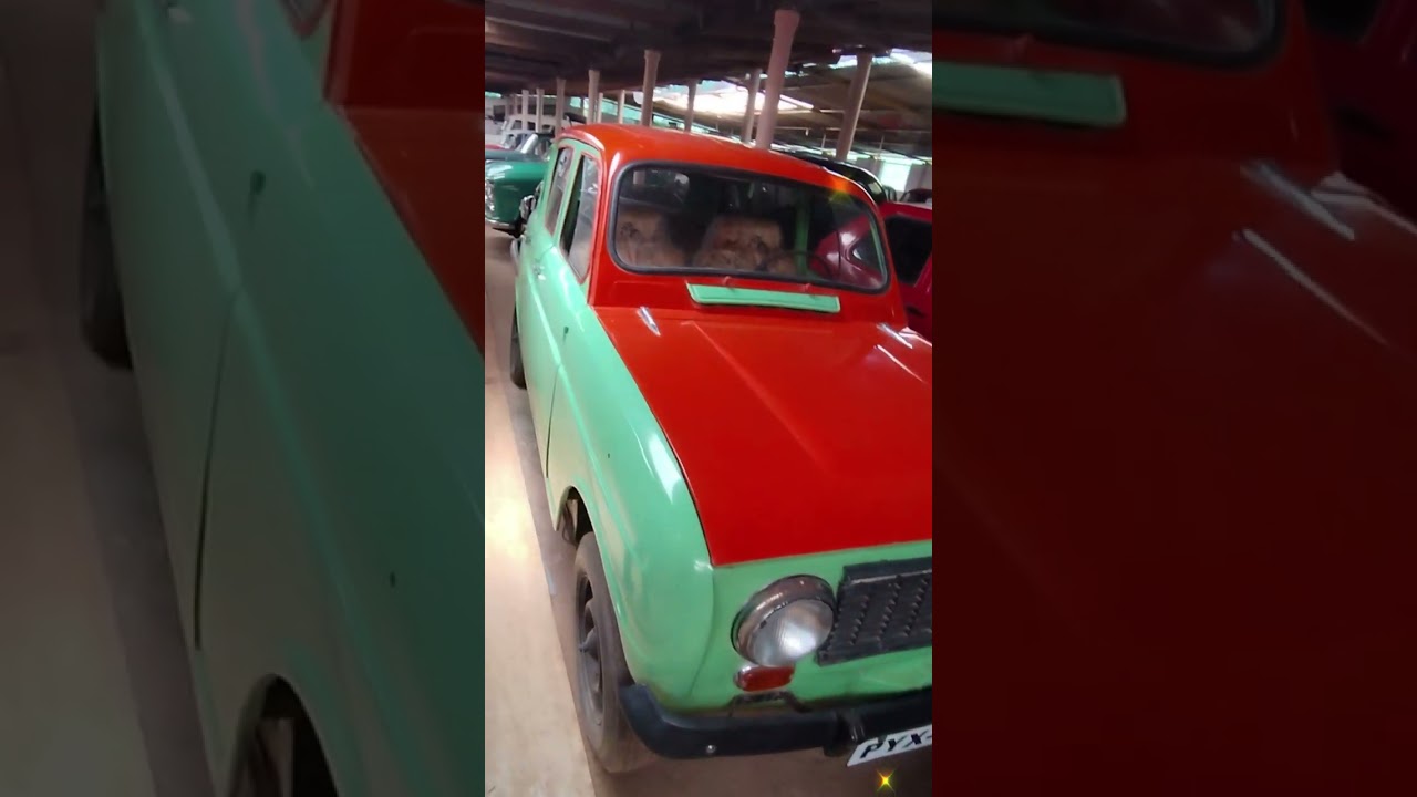 Vintage car section for coorge