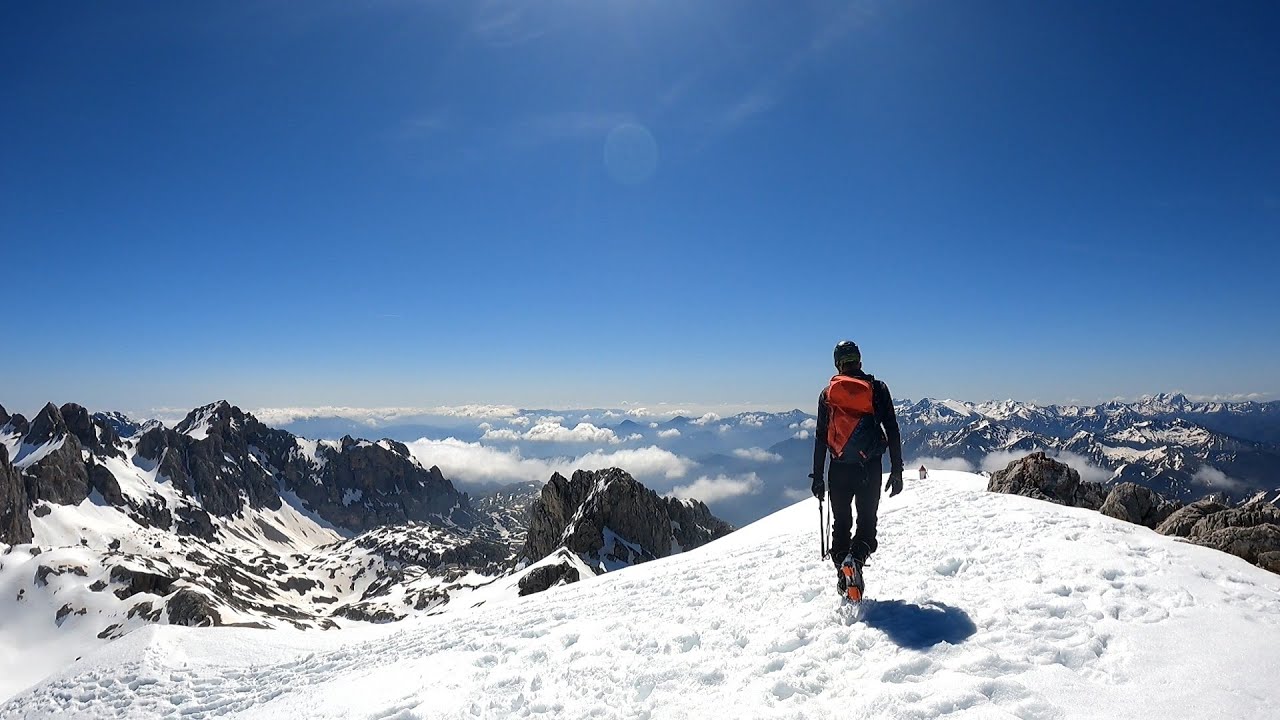 TORRE BLANCA invernal, por la canal de la Jenduda.