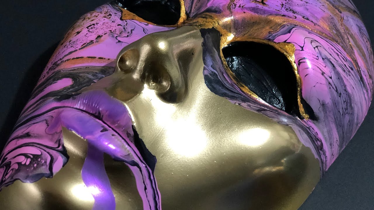 Create your own Venetian Mask with an acrylic pour