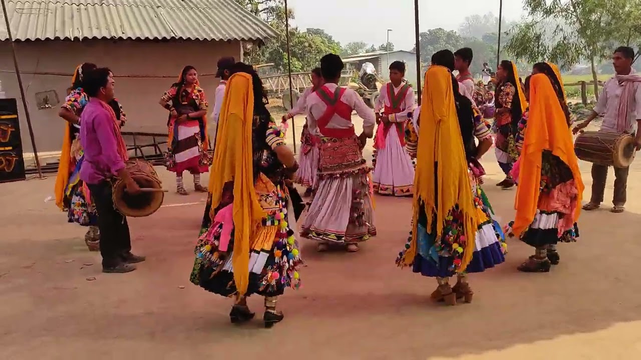 Song: Sakhi Ri Main Odh Chunriya Jaungi Mela Deakhan | March 2022 | Rana Tharu Holi Village Surma