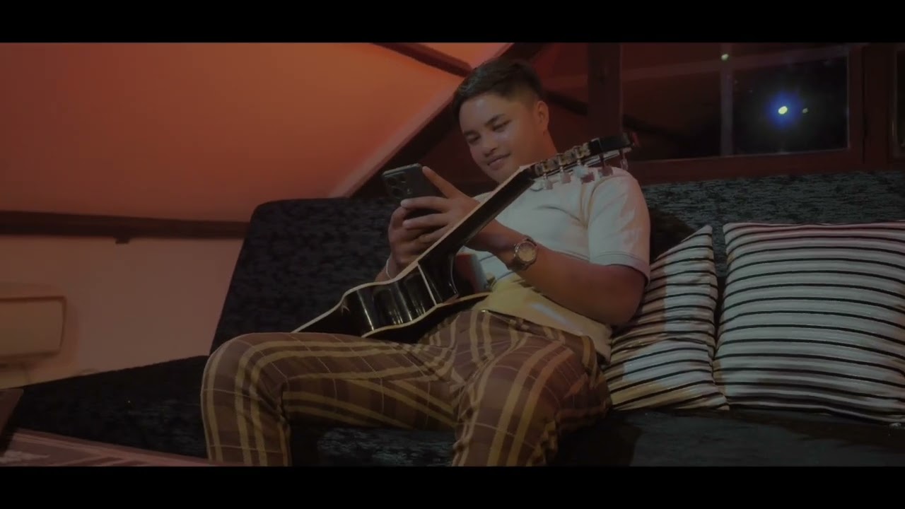 Roman d'amitié (Glenn Meideros/Elsa) Version Malagasy🇲🇬 by Antso Bommartin et Larry
