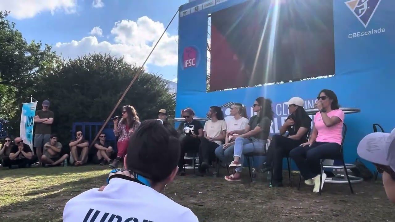 Mesa cultural na Copa do Mundo de Escalada em Curitiba @redbull