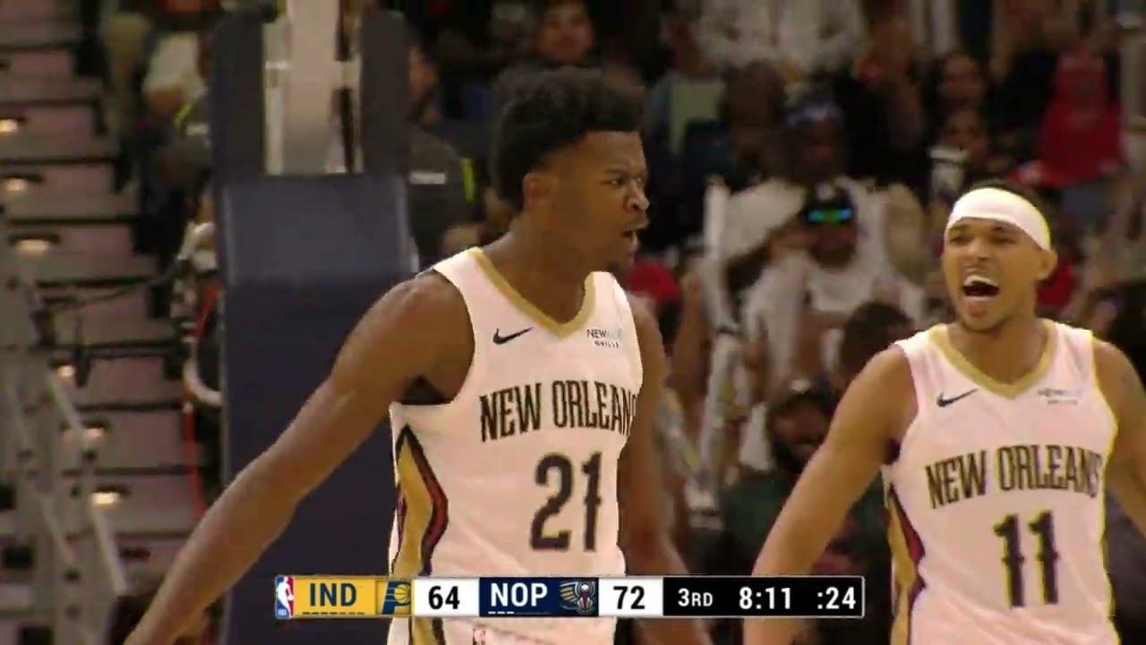 Pelicans ROOKIE Yves Missi POSTERIZES Myles Turner at the rim 😱