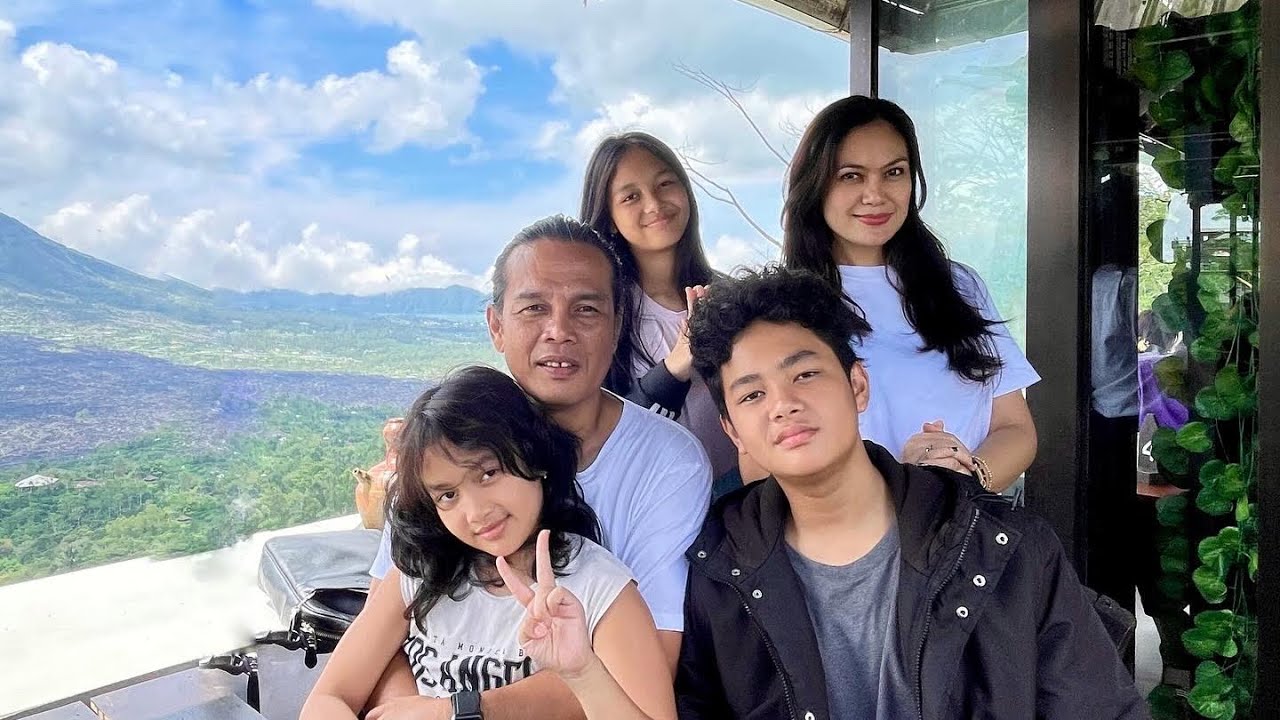 ikutan mudik ☺️☺️… @JendralMaya #payburman #pisssfamily #jendralmaya #liburan #familytime #mudik