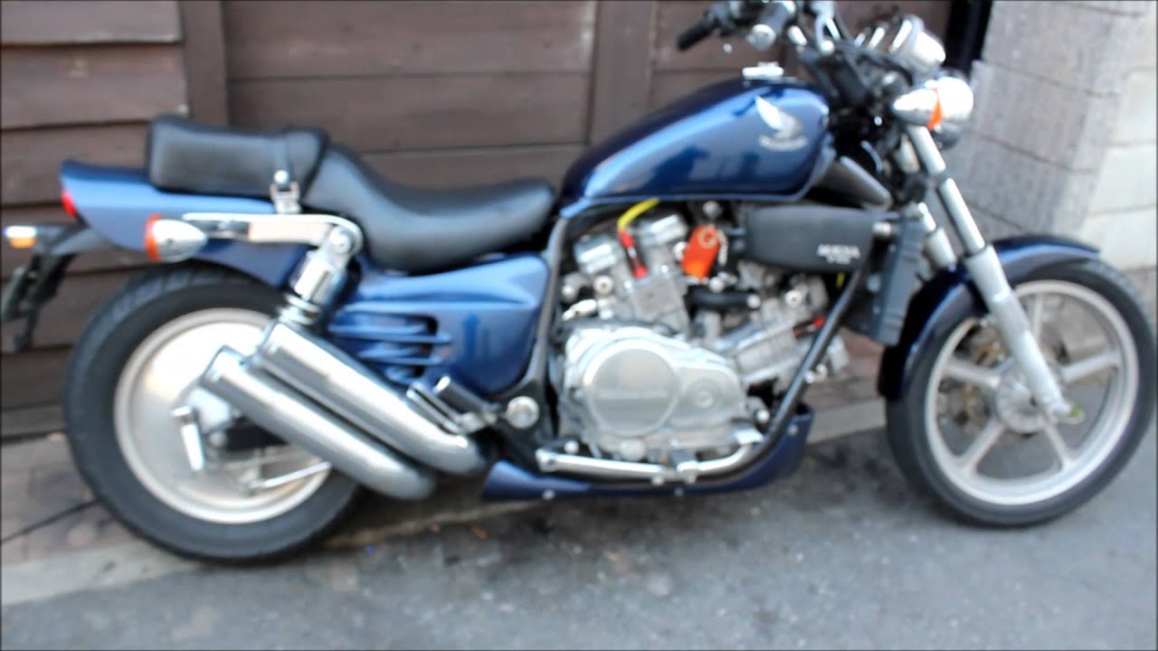 Honda magna v45