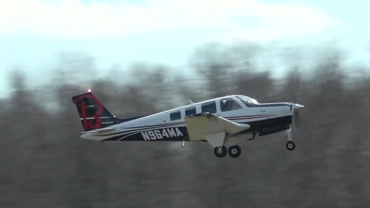 Bonanza N964MA at KHWY on 4/10/22