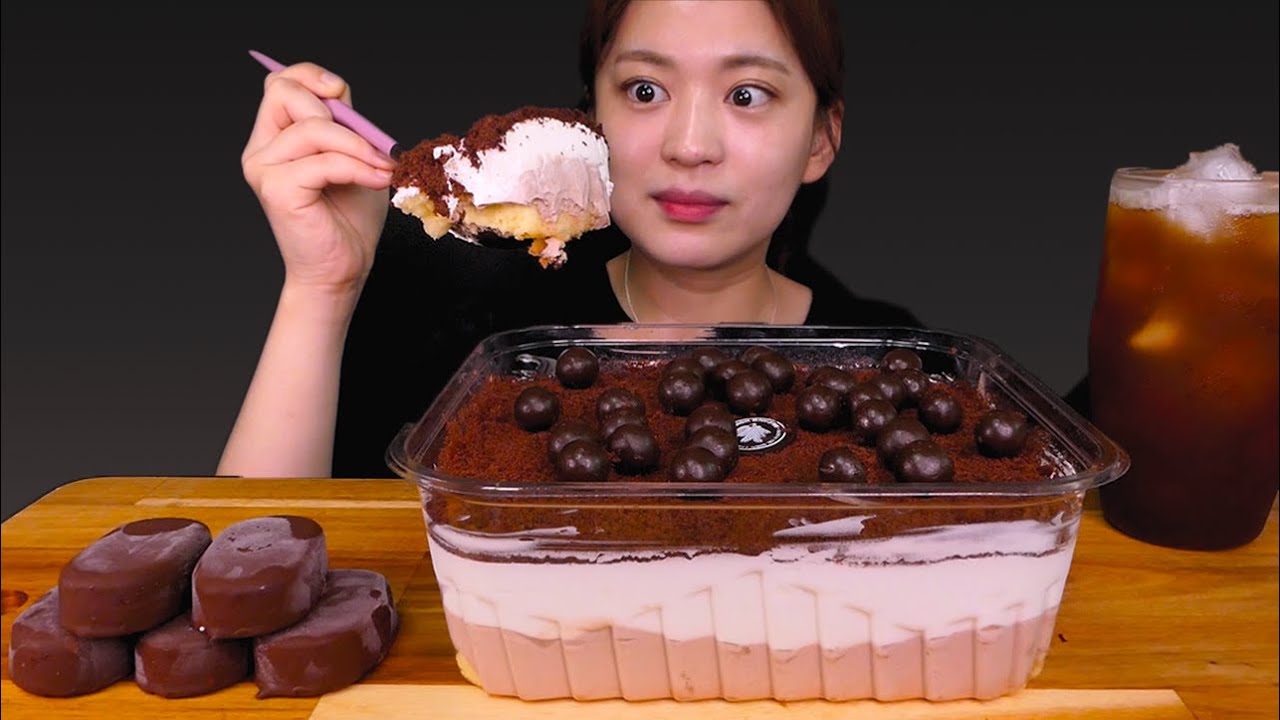 🍫Chocolate cake😆초코덕후 집합! 극가성비 이마트 초코케이크😍 [Chocolate cake, Ice cream] Mukbang