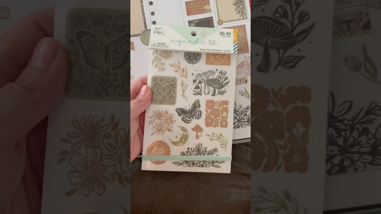 Trying something new for next week with a sticker book from Agenda 52 and I&rsquo;m in love!!🤎 #plans