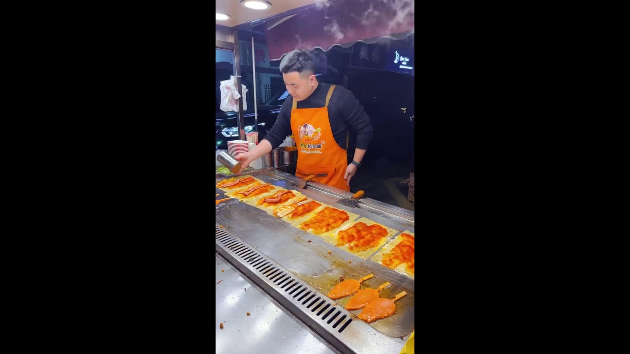 Delicious food live