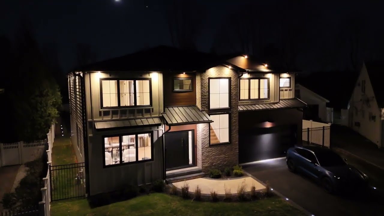 $2,500,000 Luxury Home in Long Island, NY