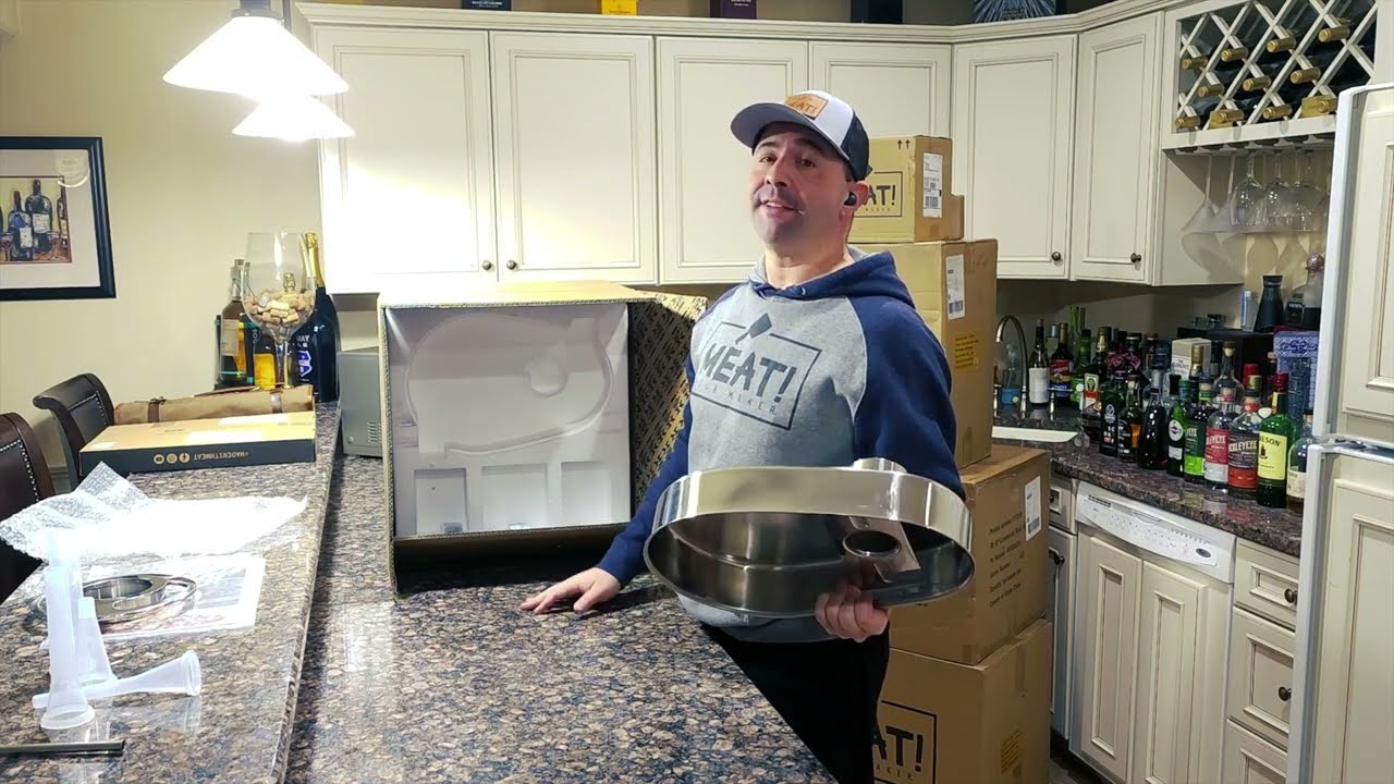 Unboxing Meat! Your Maker #32 Grinder with The Real Meat Stick - 4K