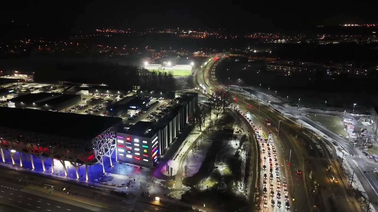 Olsztyn - Okolica Osiedla Nagórki nocą [ Wideo z drona ]