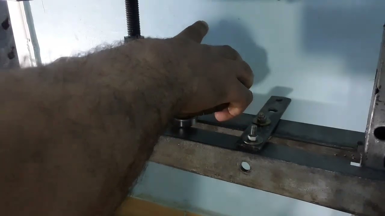 طريقة (ضغط البلى لمروحة السقف )( اكس نصف سنتيمتر فقط )(بواسطة المكبس)