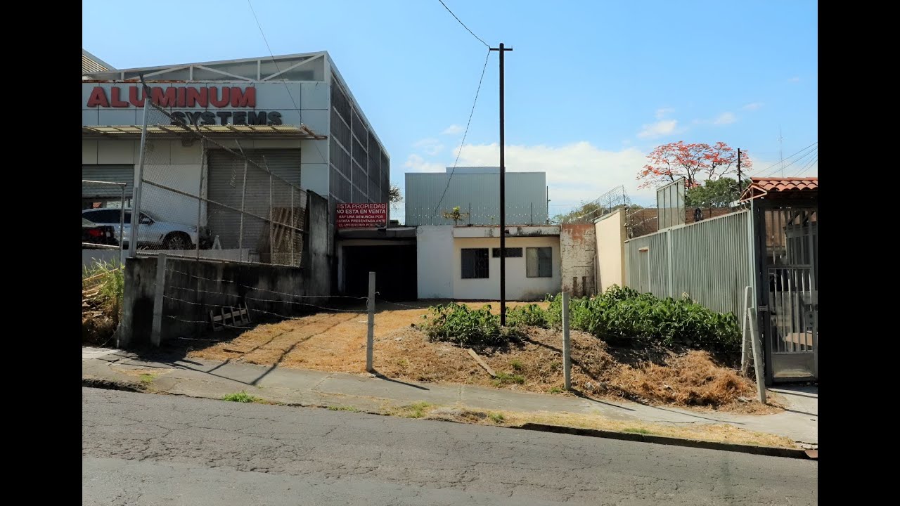 Oportunidad Excelente Precio - La Uruca - Lote con magn&iacute;fica ubicaci&oacute;n a 50m de la calle principal.