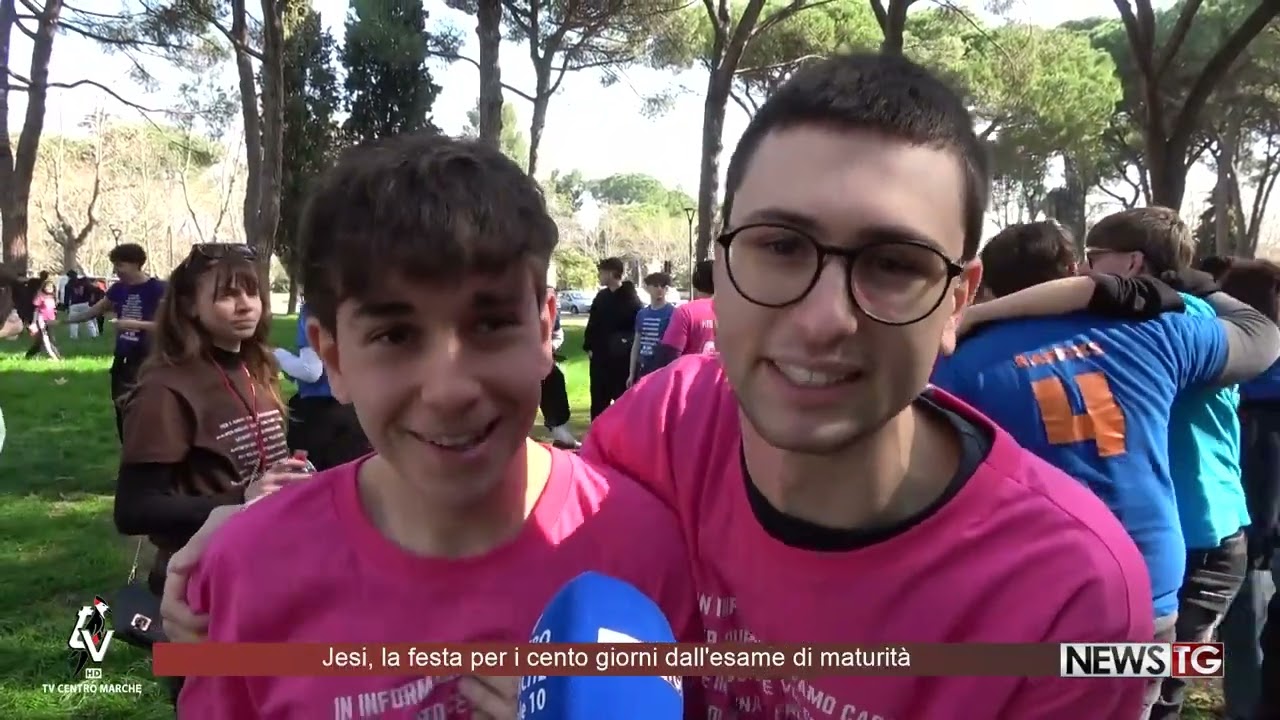 Jesi, la festa per i cento giorni dall'esame di maturità