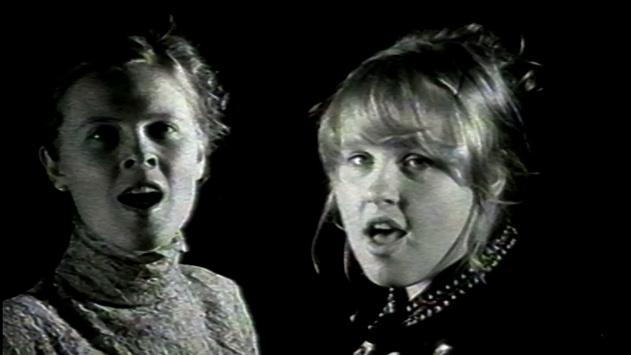 Patricia Kelly & Maite Kelly (The Kelly Family)  - When Stars fall to heaven 4K