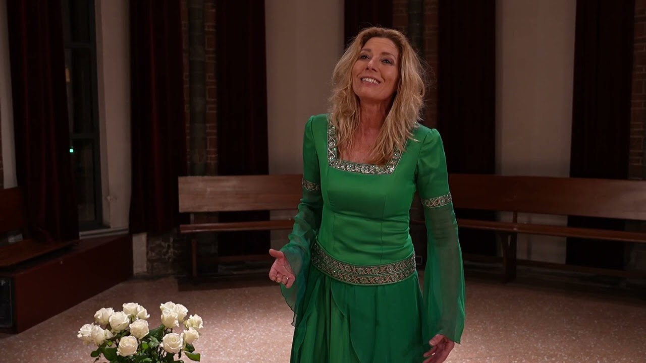 Suzanne Roels, Soprano sings Ave Maria - Michal Lorenc