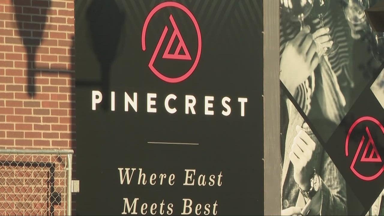 Pinecrest will prohibit all unaccompanied guests under 18 from being at shopping center after 4 p.m.