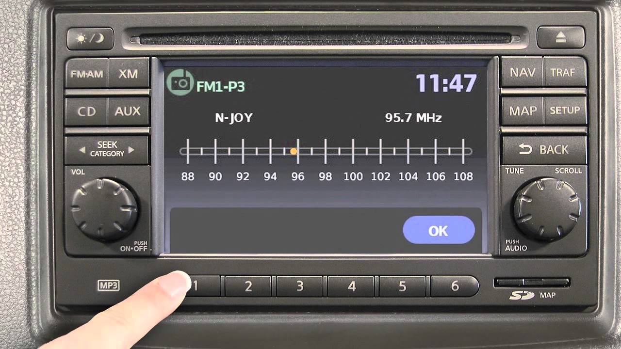 2012 NISSAN Sentra - Audio System with Navigation