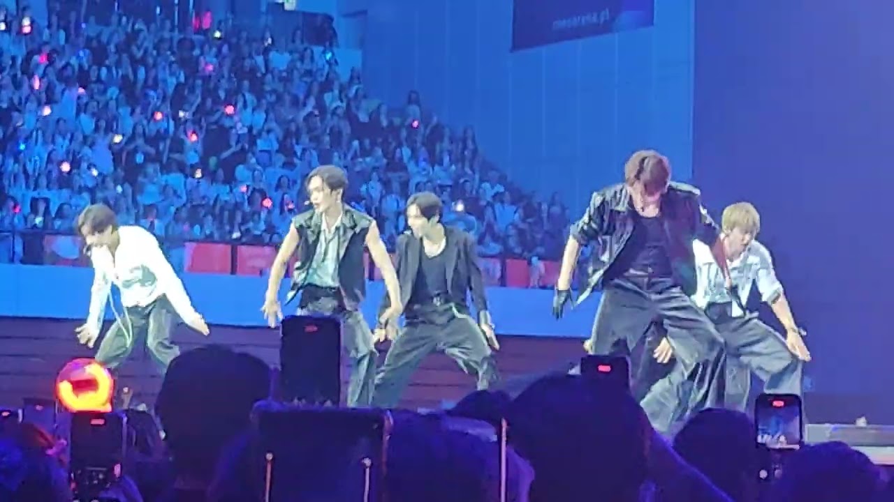 RIIZE 라이즈 'Love 119' Music Bank Lisbon