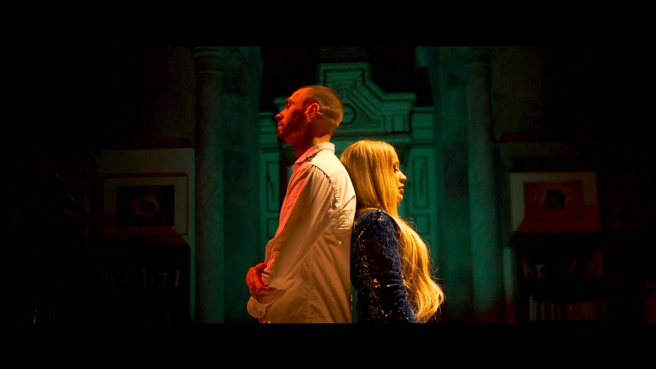 PUERTO - SEŇORA + DOMINIKA MIRGOV&Aacute; (prod. SUSHIBOY)