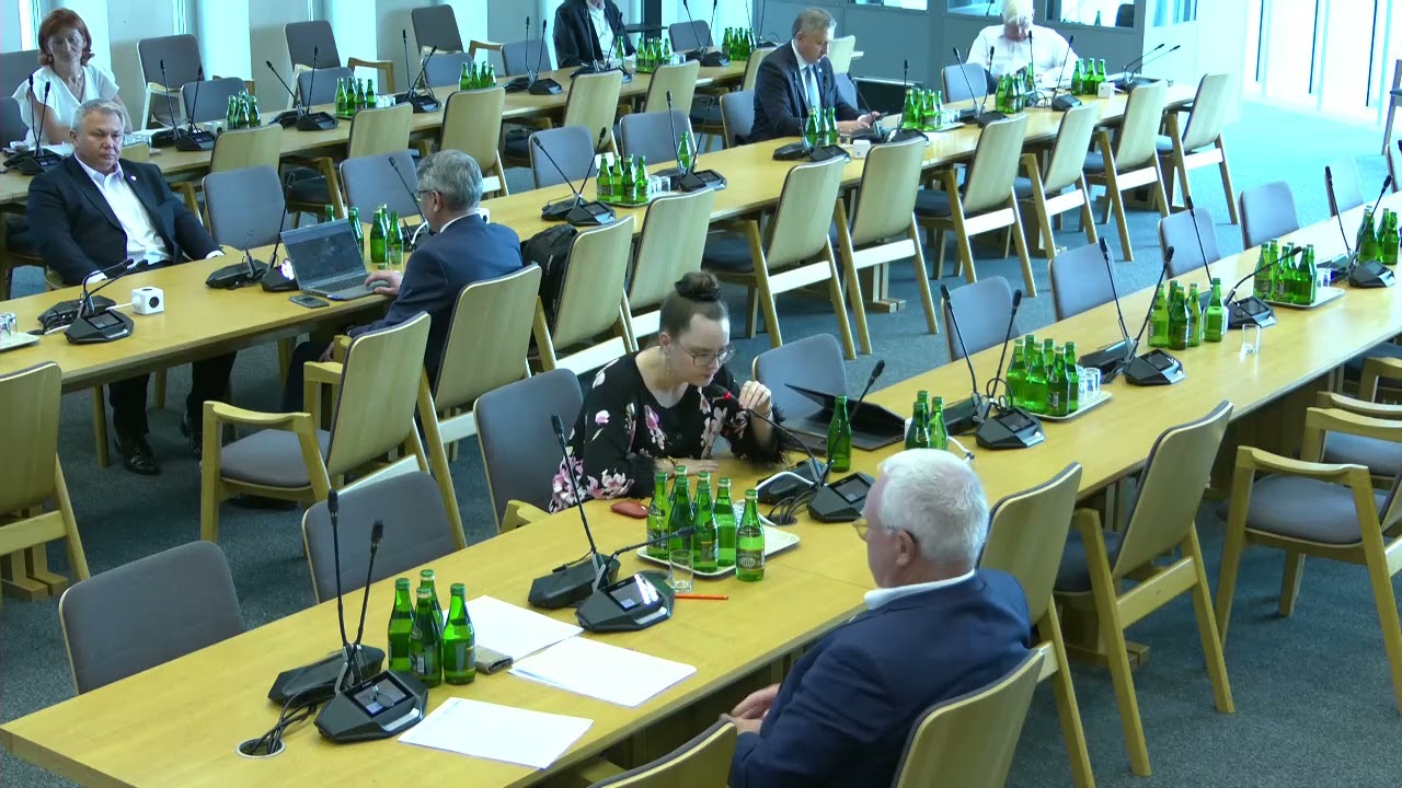 2025.09.09 Rozpatrzenie petycji w sprawie uprawnień przysługujących zasłużonym honorowym dawcom krwi
