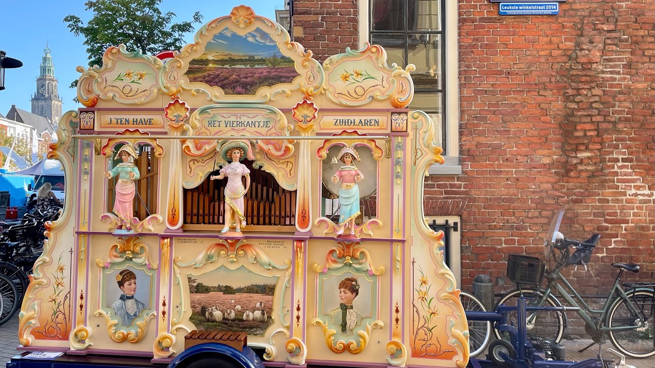 Draaiorgel het Vierkantje in de binnenstad van Groningen