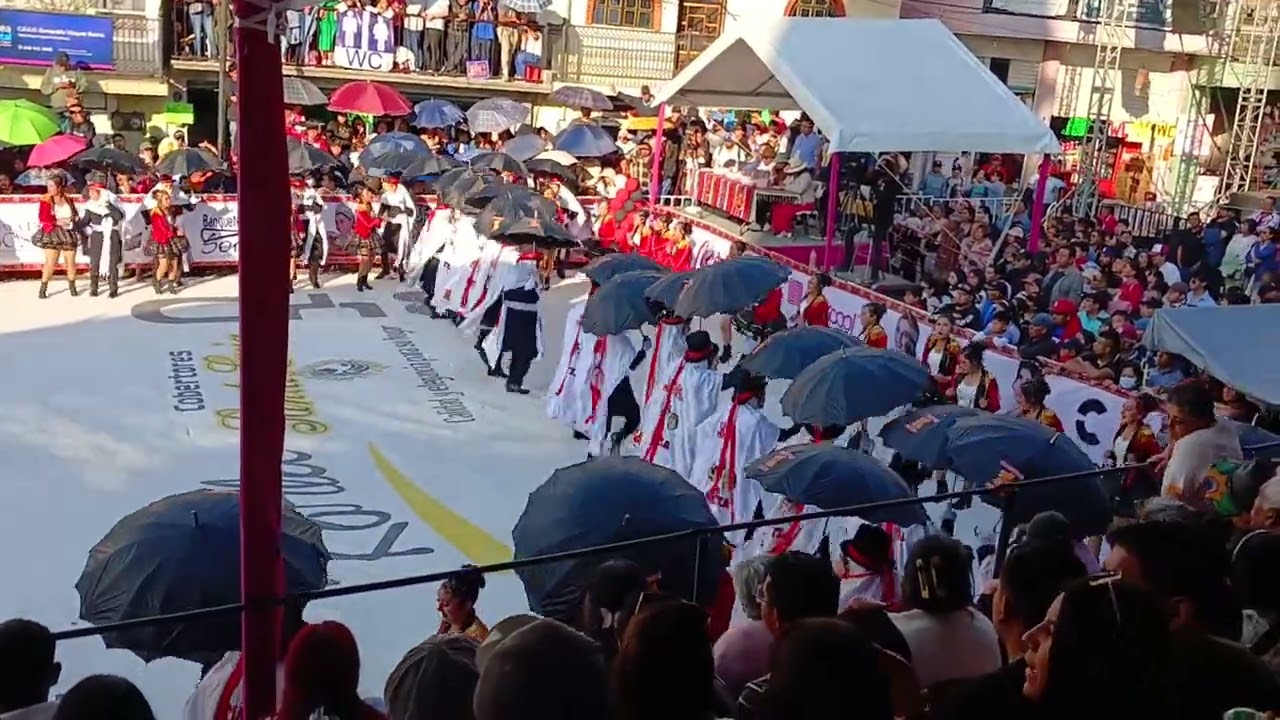 Camada Monumental Netza Concurso de Carnaval Contla 2026 Taragotas Tlaxcala México 