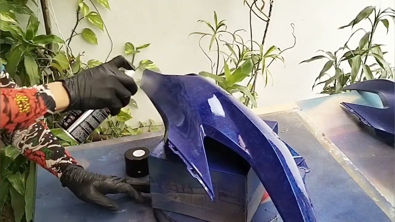 CLICKi125 BLUE OVER BLUE MARBLE EFFECT ( How to make a monochromatic blue marble effect)