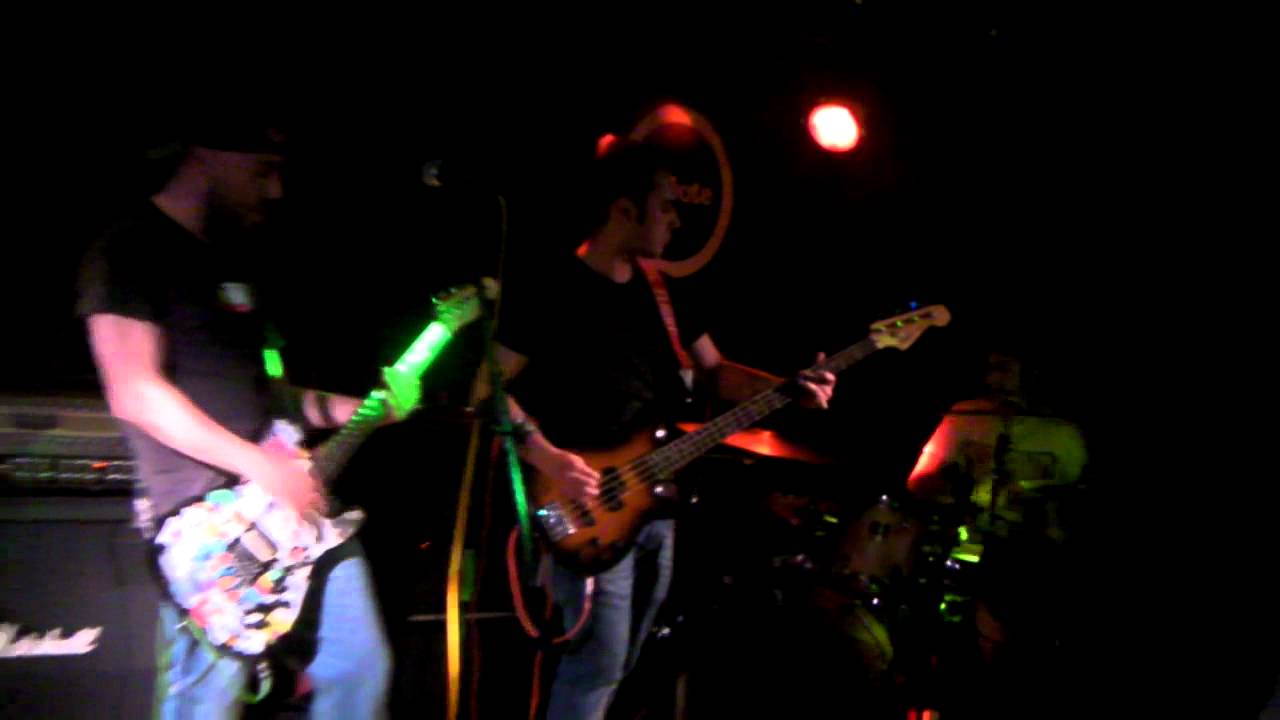 Second - Boyver Dimokyan Usta @ Peyote Taksim 21.05.2011 [HD]