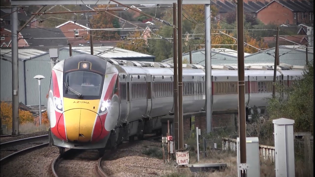 Trains at Grantham (ECML) 17/10/24