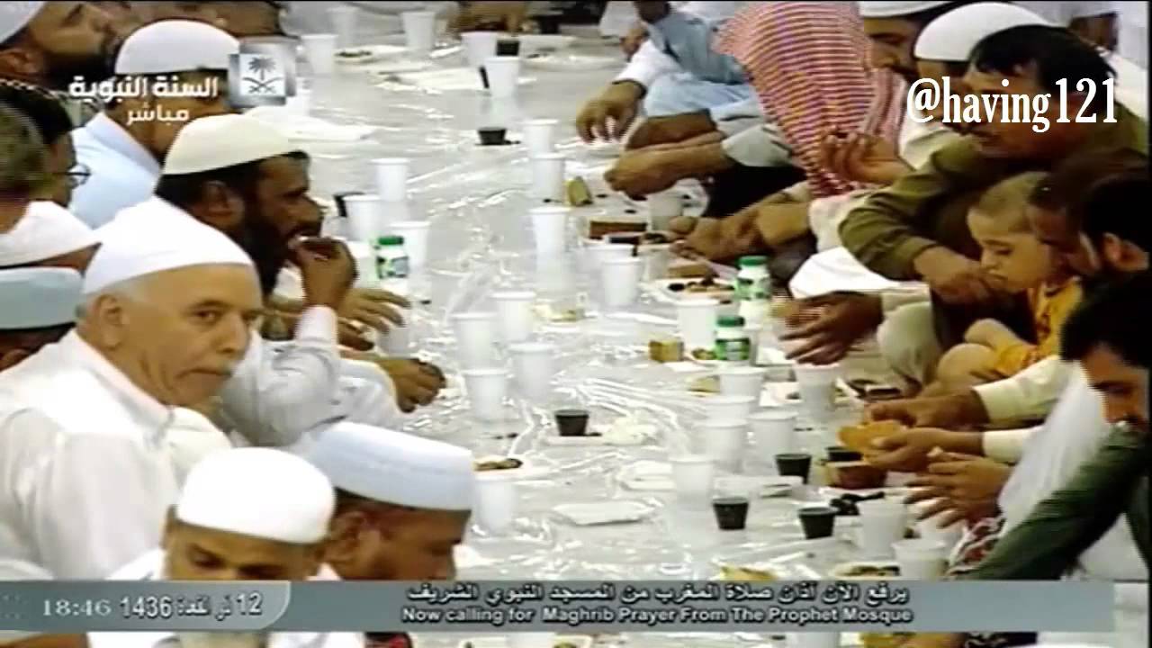 أذان مغرب الخميس12-11-1436للمؤذن عبدالمجيد السريحي