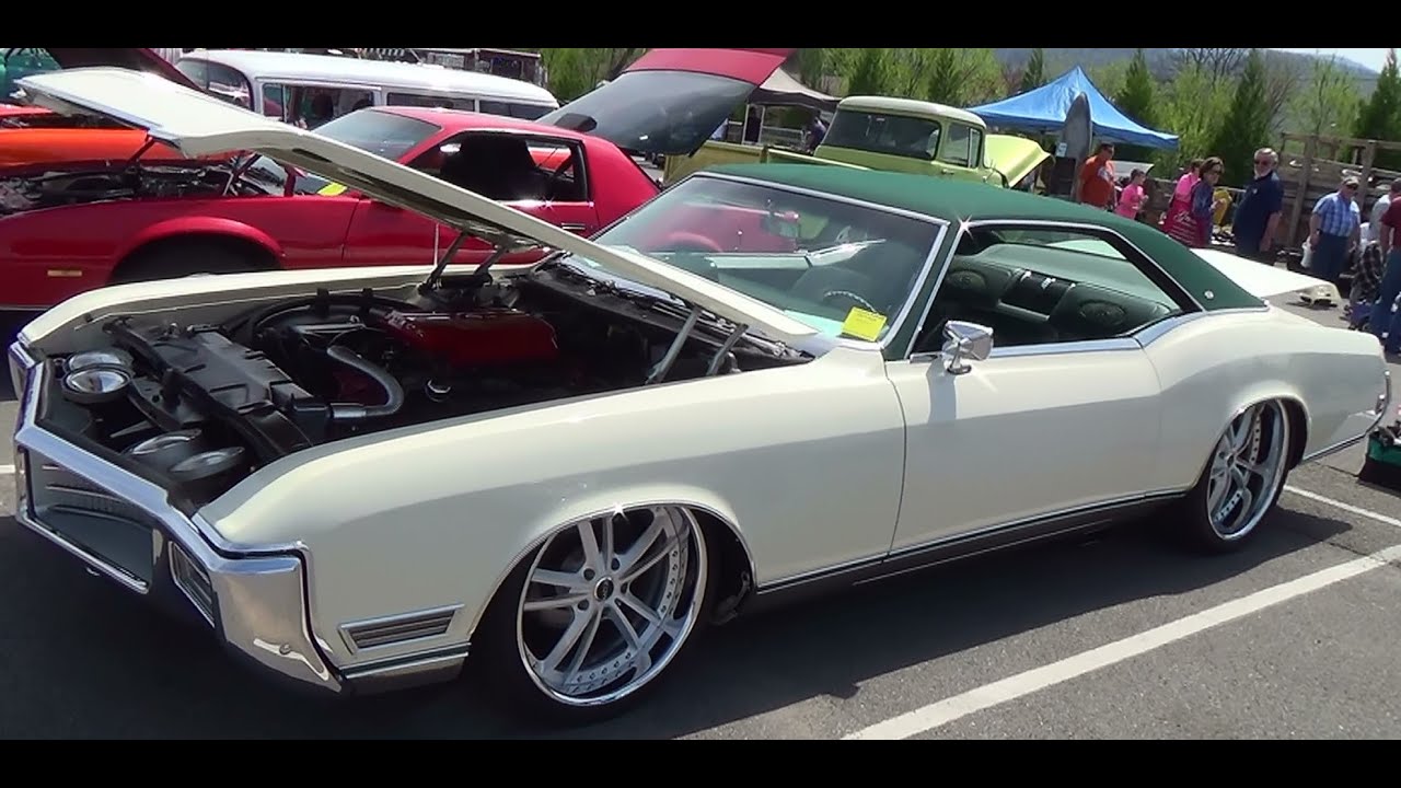 1969 Buick Riviera Pigeon Forge Rod Run 2014
