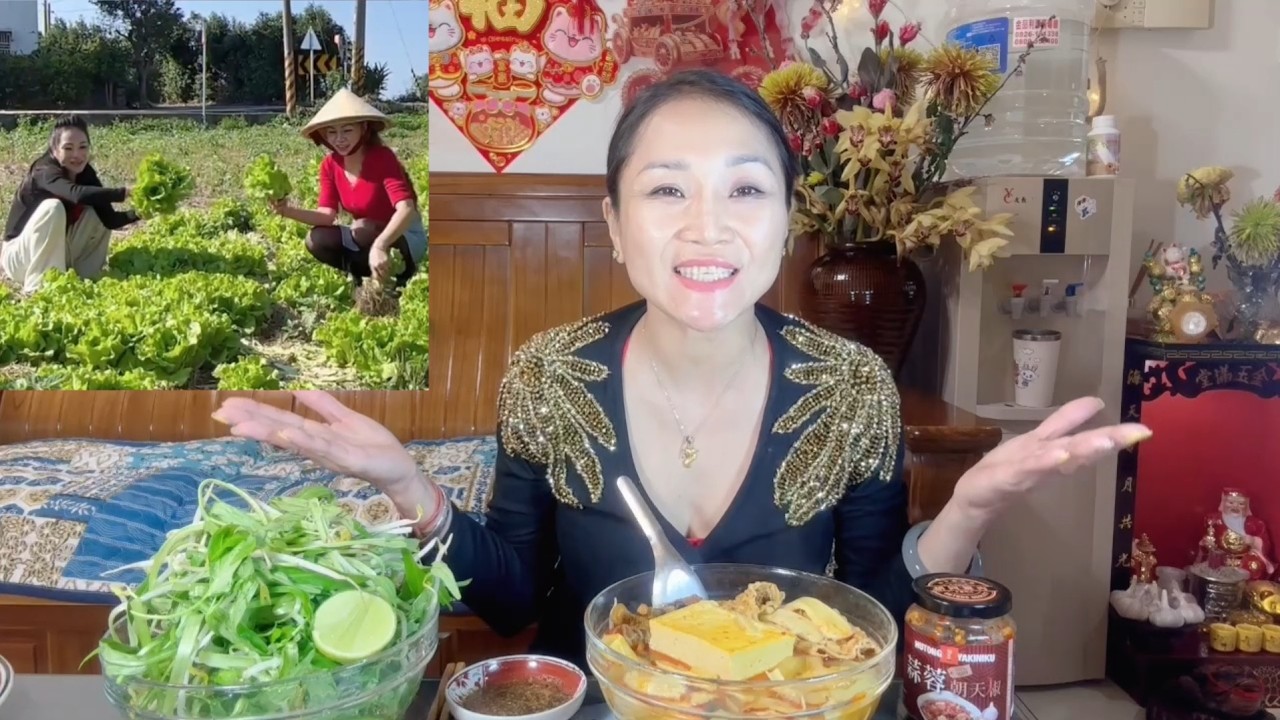 Vlog 944 ll ĐI HÁI RAU VN Ở VƯỜN NHÀ CHỊ BẠN & VỀ ĂN BÚN RIÊU CHAY GIÃ CHIẾN CÓ GÌ ĂN ĐÓ,CHUỐI VÀNG