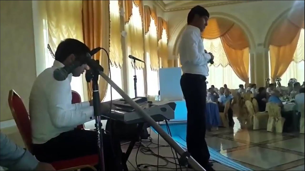 Samvel Amzoya.Roj Buyna Te Pirozba 2014