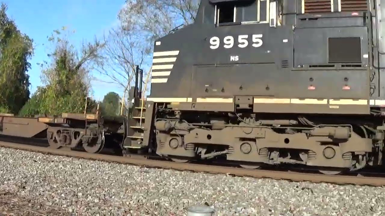 NS 24X Intermodal by Magnolia 11 22 25 AC44C6M ES44AC CW44 9 power set