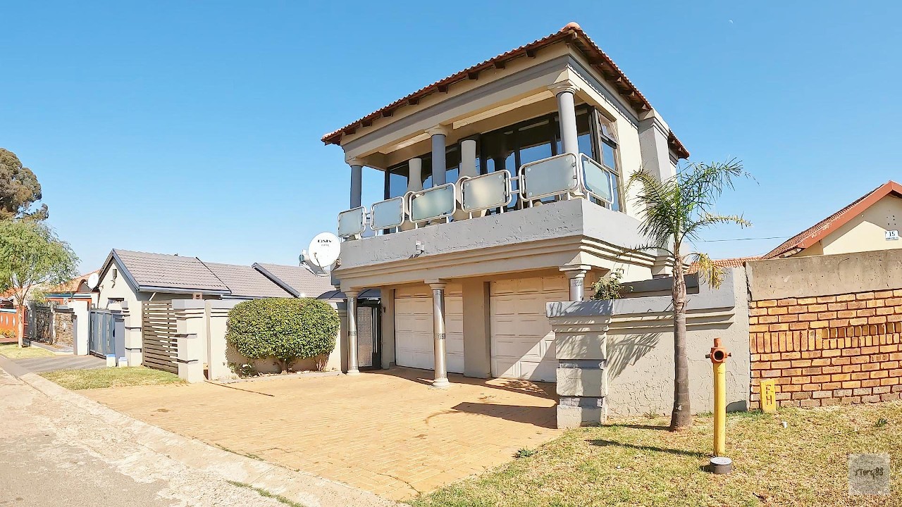 THIS NEIGHBORHOOD DESERVES RECOGNITION! | VOSLOORUS SOUTH EASTERN JOHANNESBURG | TOWNSHIP SUBURB