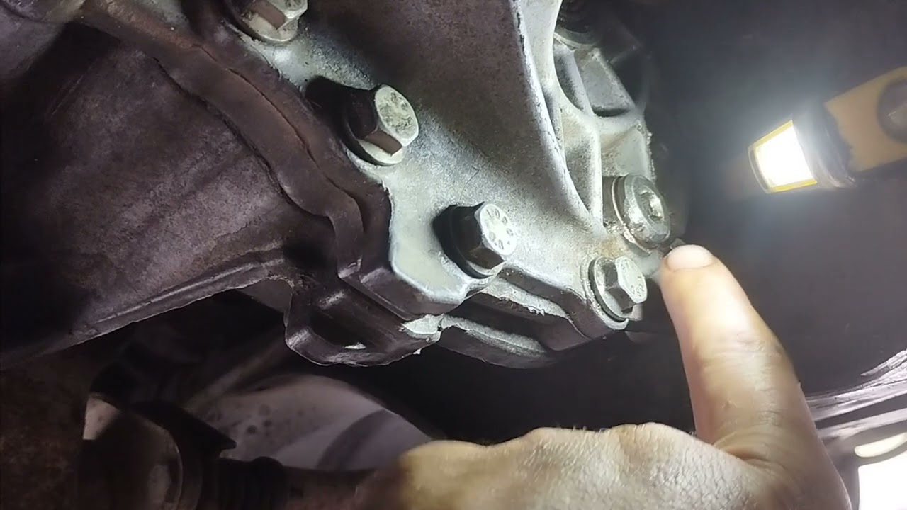 Cómo medir el líquido de caja de cambios de un Peugeot 206 - 2005
