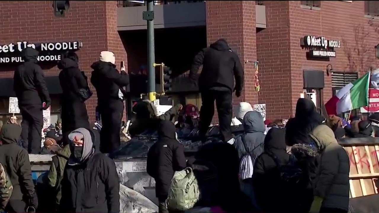 Minneapolis shooting: Crowd grows after fatal Border Patrol shooting