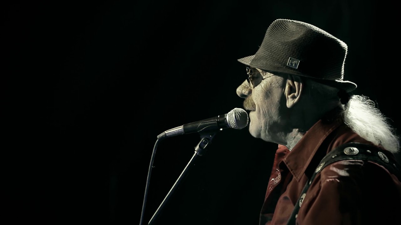 Willy Quiroga Vox Dei - Ritmo y Blues con Armónica (GRAN REX 02.12.16)