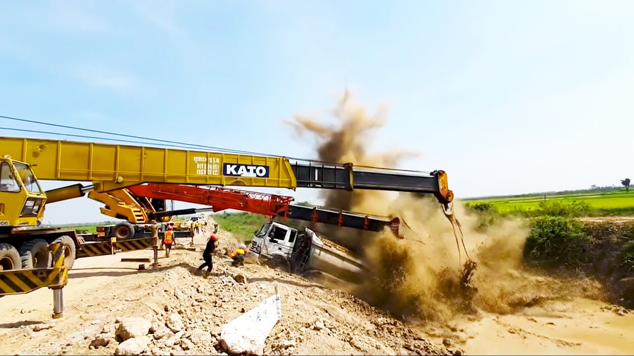 OMG!! Amazing Dump Truck Accident and Successful Skills Recovery By 2 Big Crane Truck