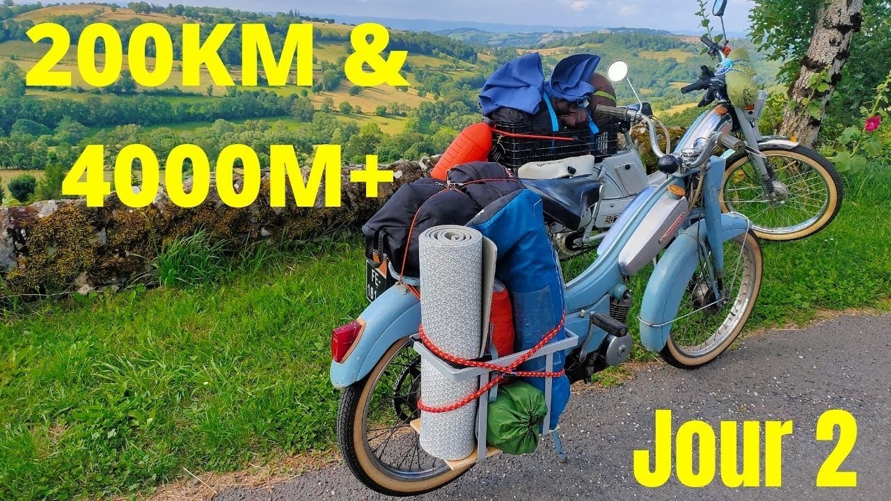 ROAD TRIP MOBYLETTE 1377Km J2 🔥 GROS DÉNIVELÉ = GROSSE GALÈRE?!😰 110 SUR LA ROCADE🤣