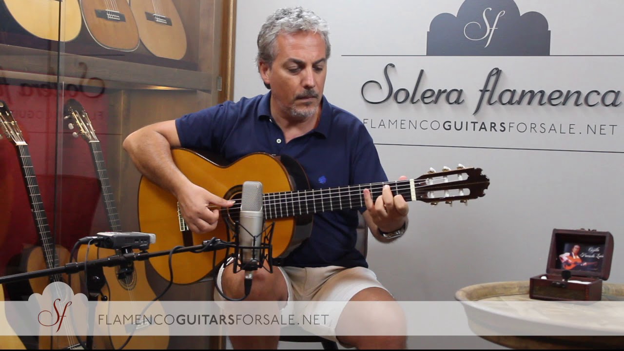Manuel Contreras 1982 classical guitar for sale played by Pedro Javier González
