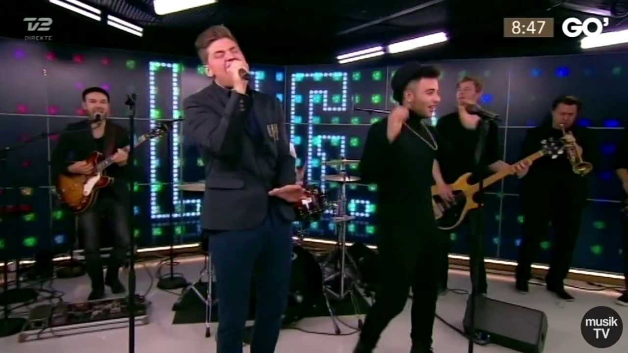 L.I.G.A - Julia (Live)