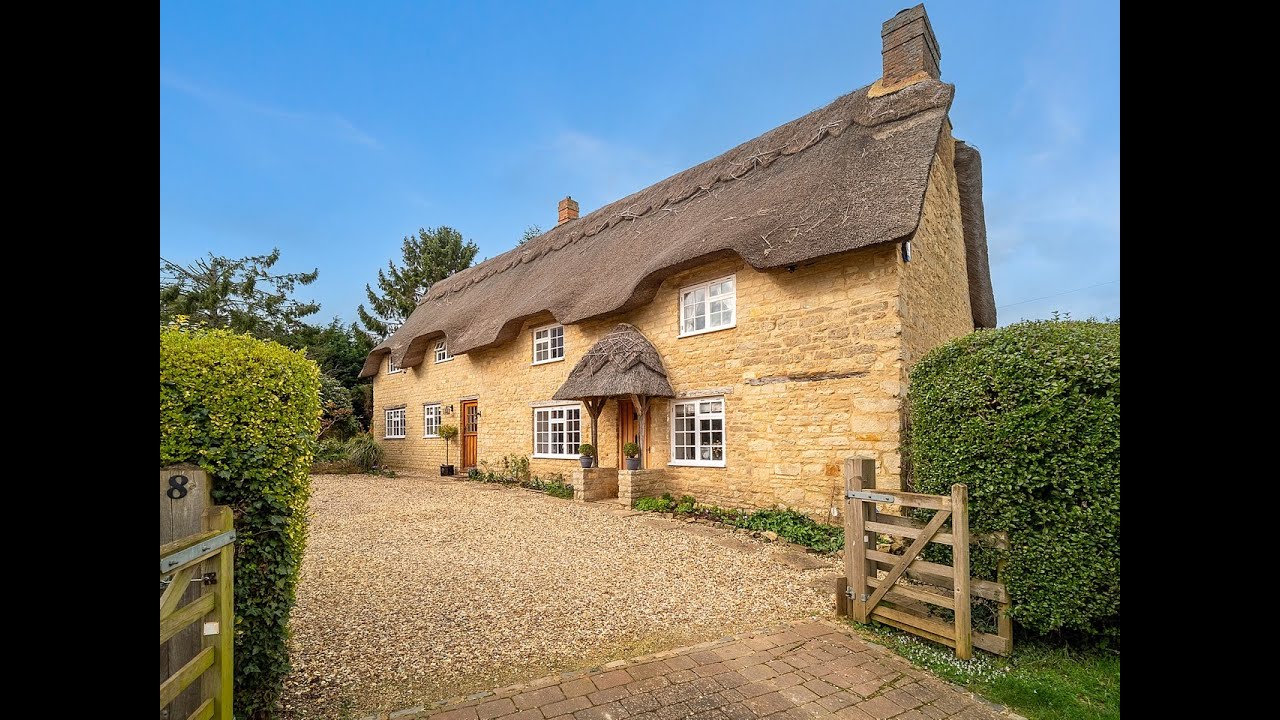 Briary Cottage, Paulerspury, Towcester | Offers Over £900,000